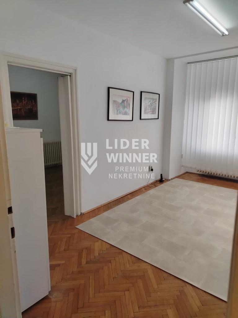 Stan Izdavanje Beograd Topličin Venac 47 m2