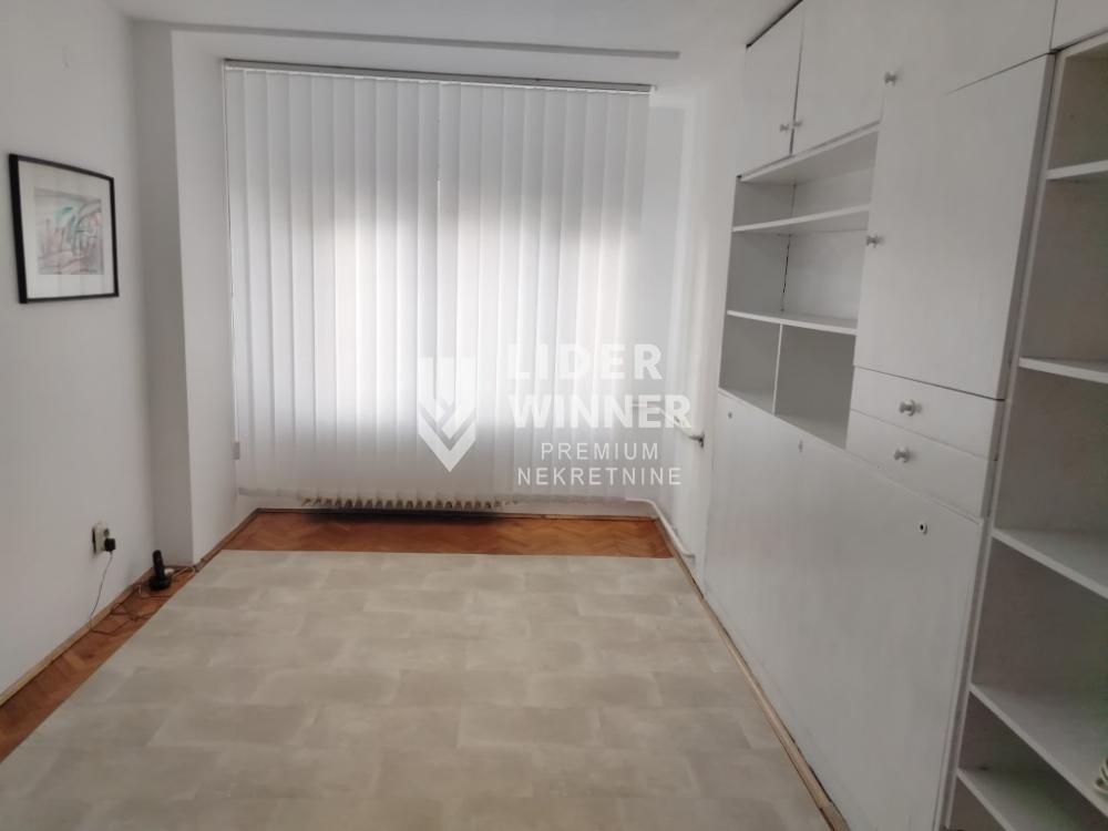 Stan Izdavanje Beograd Topličin Venac 47 m2