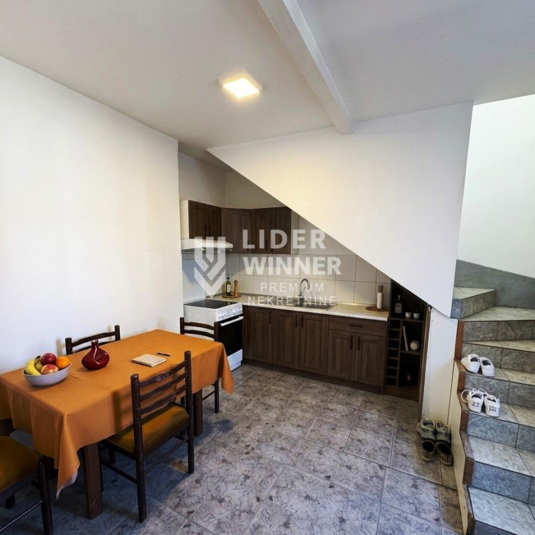 Stan Prodaja Beograd Bogoslovija 65 m2