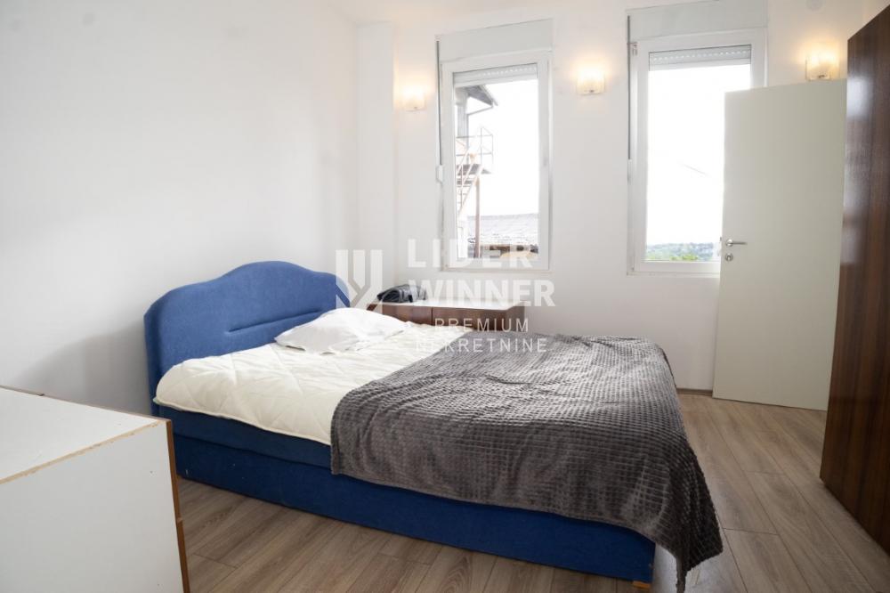 Stan Prodaja Beograd Stan Prodaja Beograd Resnik 70 m2