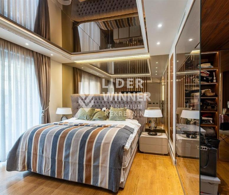 Stan Prodaja Beograd Dorćol Gornji 244 m2