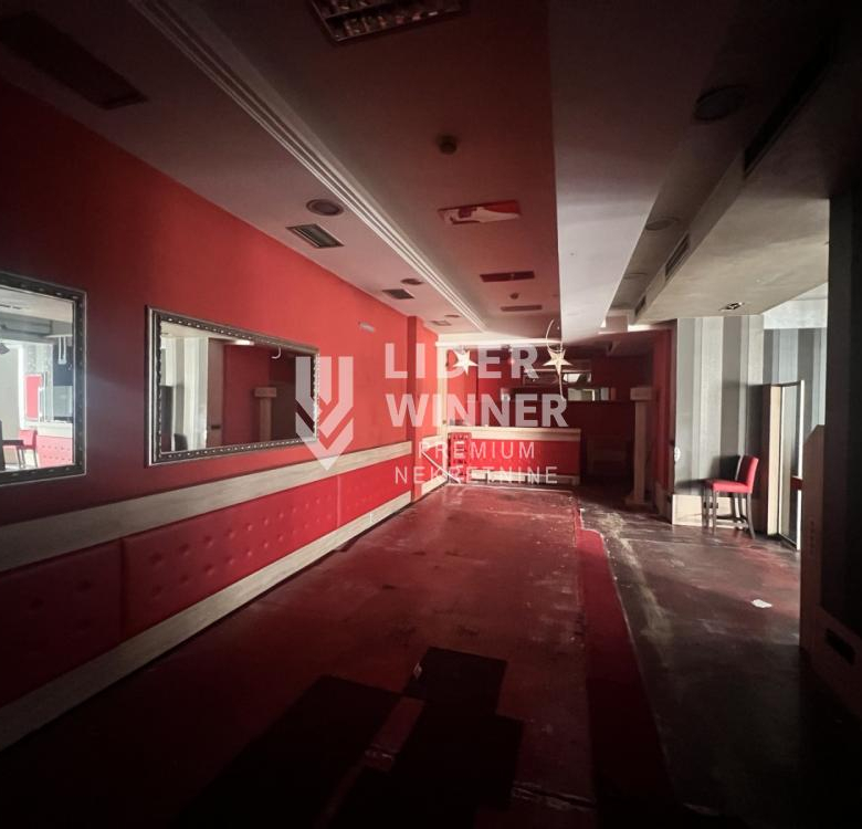 Lokal Izdavanje Beograd Centar (Stari Grad) 84 m2