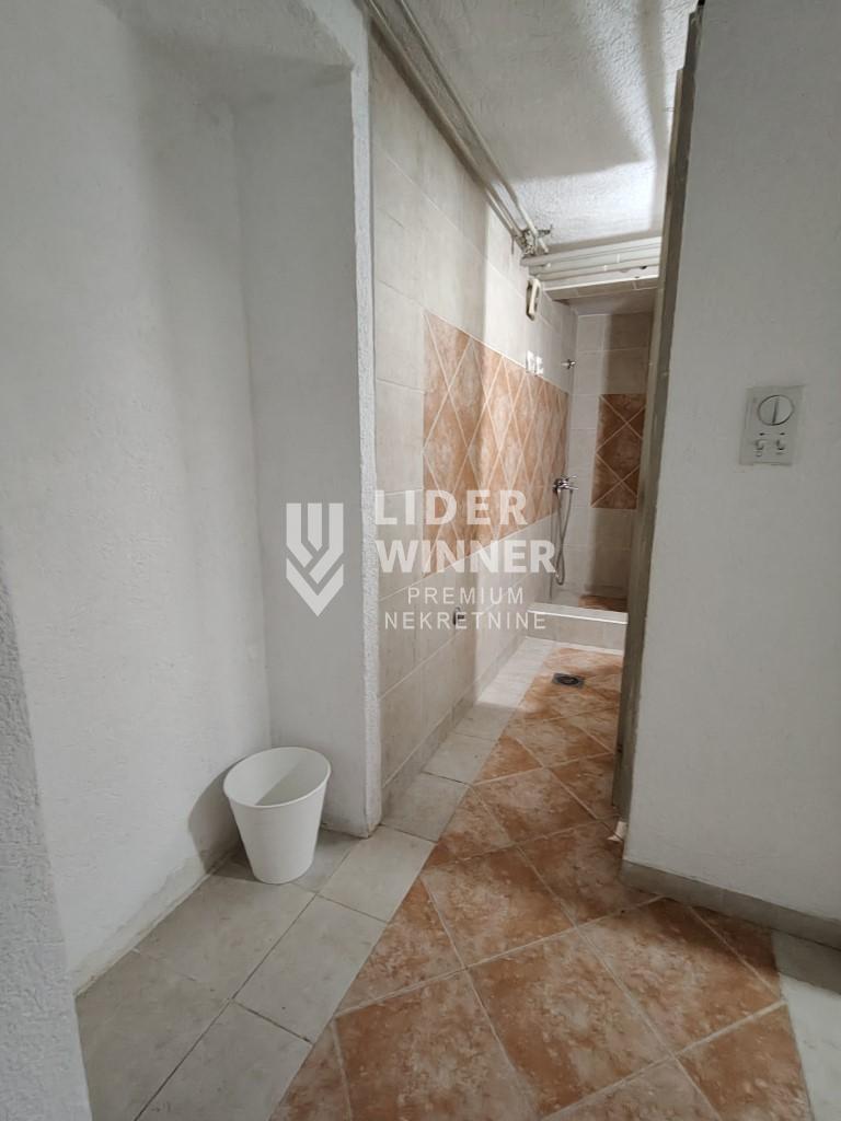 Stan Izdavanje Beograd Banovo Brdo 30 m2