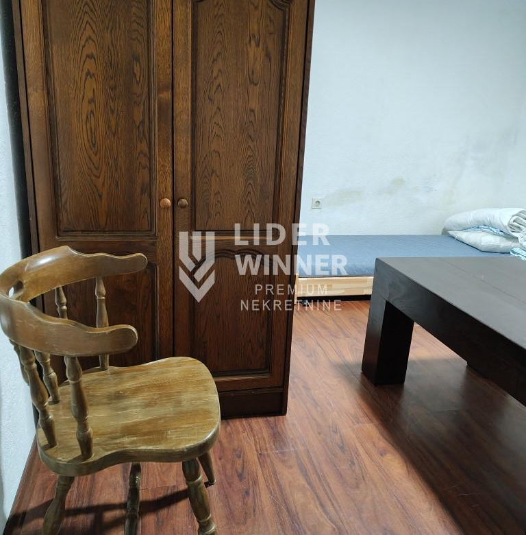 Stan Izdavanje Beograd Banovo Brdo 30 m2
