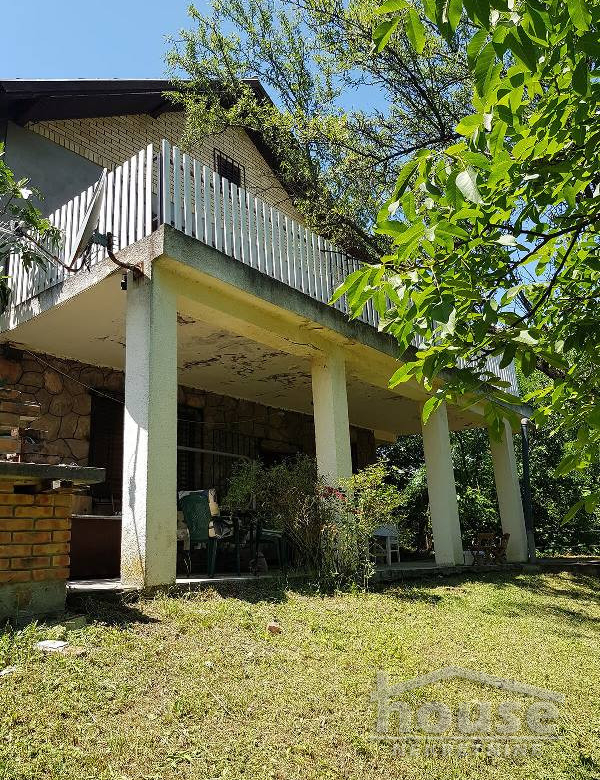 Kuća Prodaja Novi Sad  100 m2