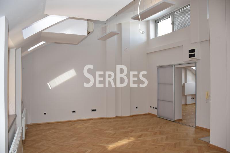 Lokal Izdavanje Novi Sad  162 m2
