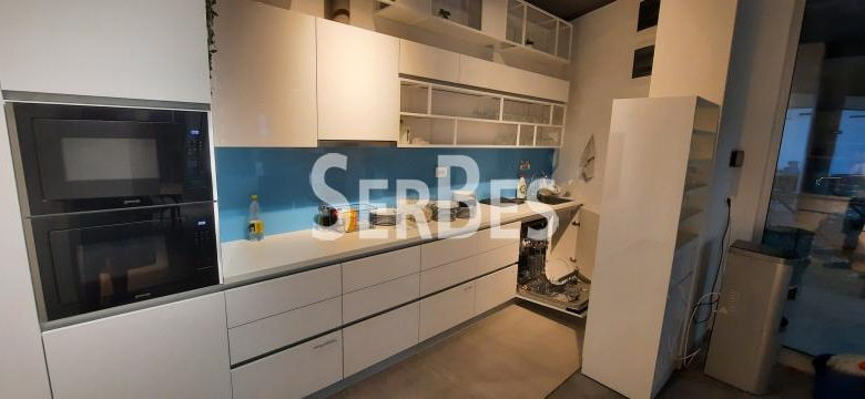 Lokal Prodaja Novi Sad  774 m2