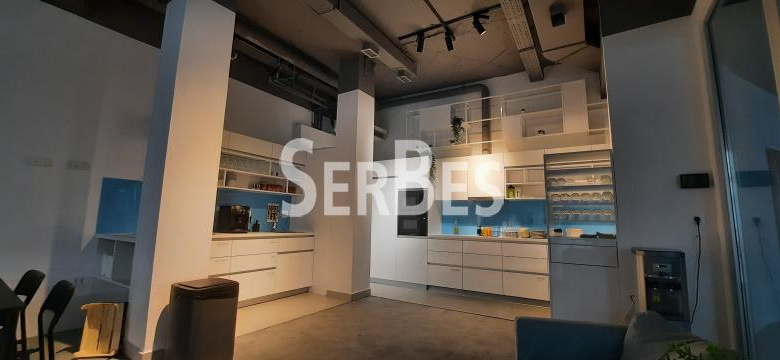 Lokal Prodaja Novi Sad  774 m2