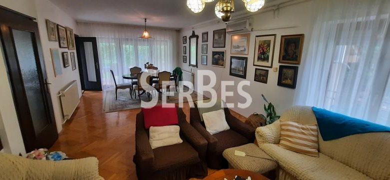 Kuća Prodaja Novi Sad  200 m2