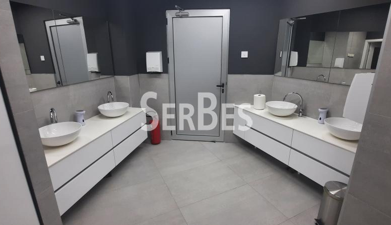 Lokal Prodaja Novi Sad  774 m2