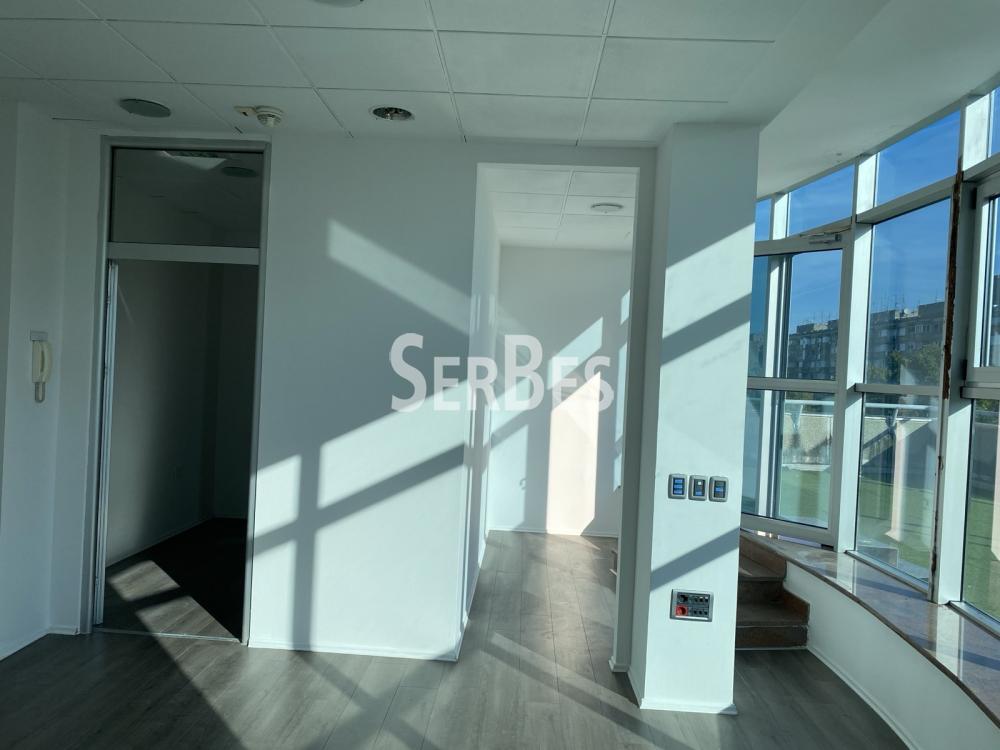 Lokal Izdavanje Novi Sad Lokal Izdavanje Novi Sad 352 m2