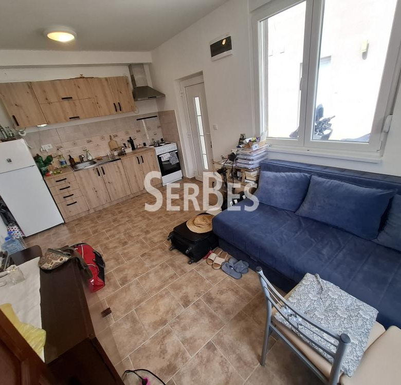 Stan Prodaja Novi Sad  27 m2