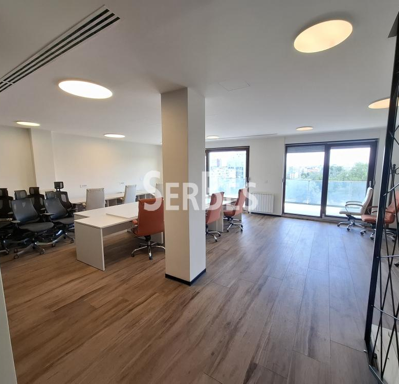 Lokal Izdavanje Novi Sad  314 m2