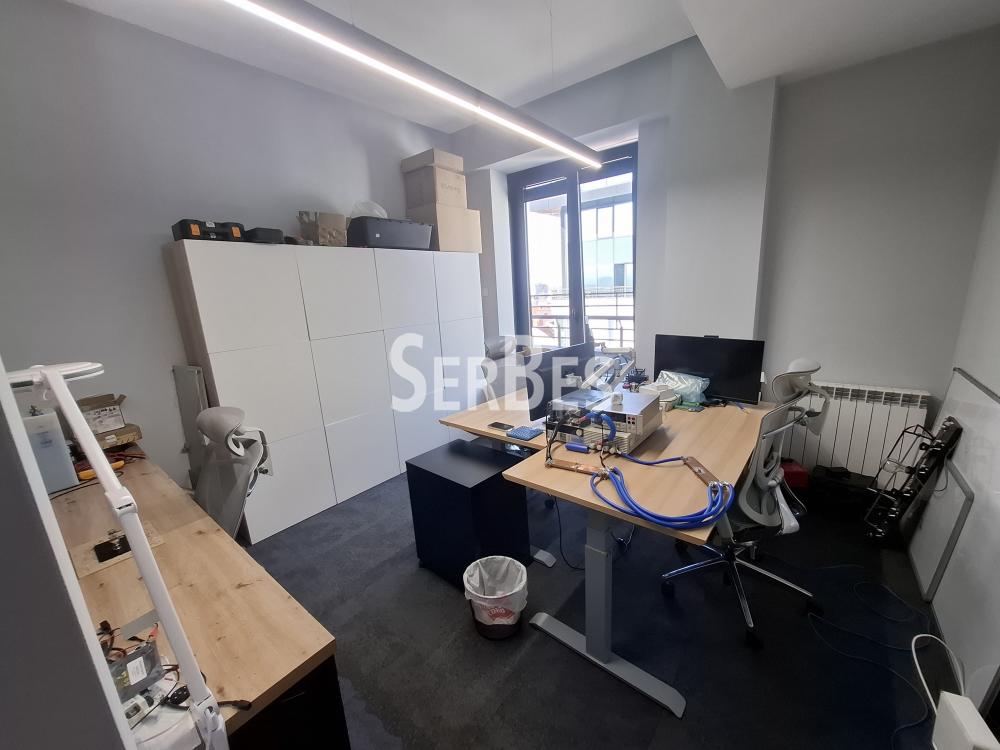 Lokal Izdavanje Novi Sad Lokal Izdavanje Novi Sad 153 m2