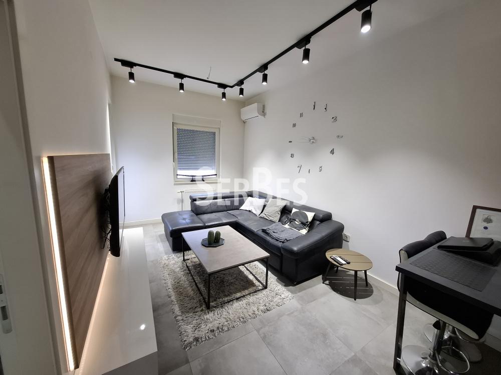Stan Prodaja Novi Sad  37 m2