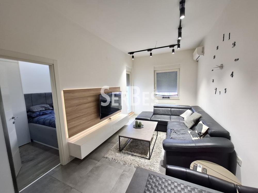 Stan Prodaja Novi Sad  37 m2