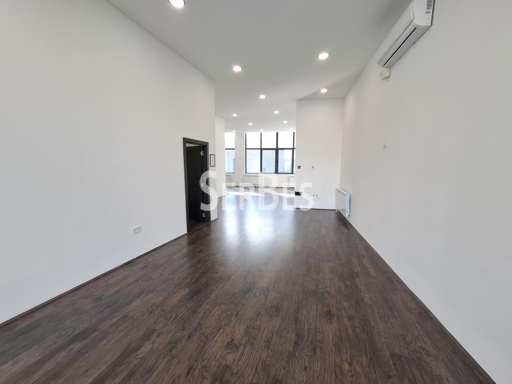 Lokal Izdavanje Novi Sad  128 m2