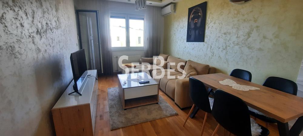 Stan Izdavanje Novi Sad  42 m2