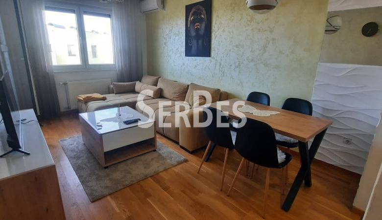 Stan Izdavanje Novi Sad  42 m2