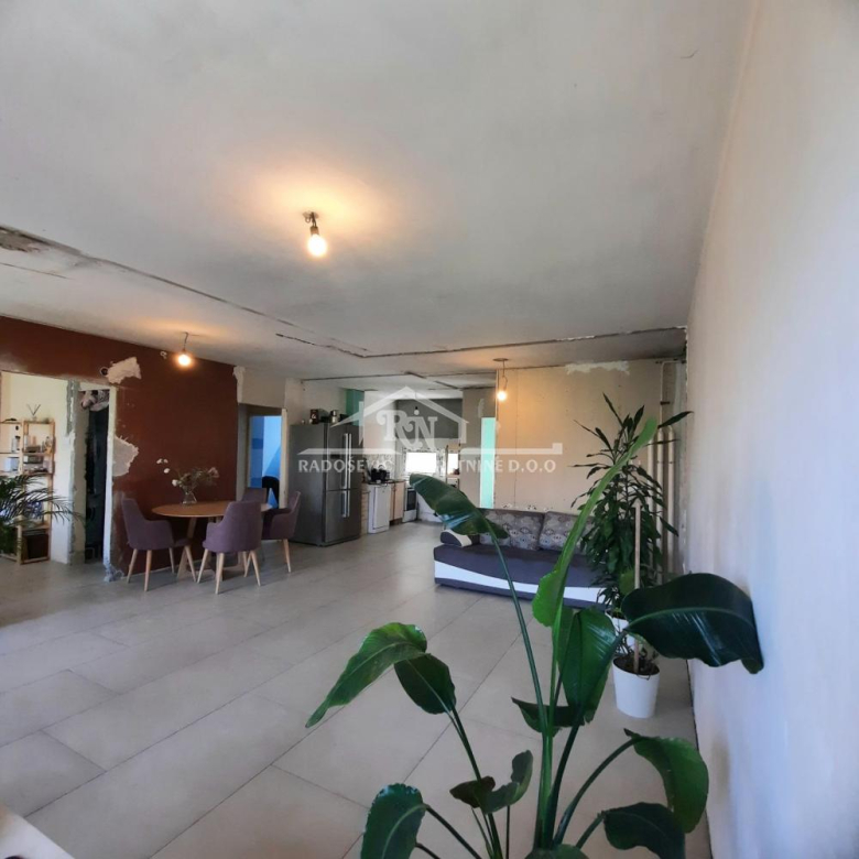 Stan Prodaja Beograd Banjica 84 m2