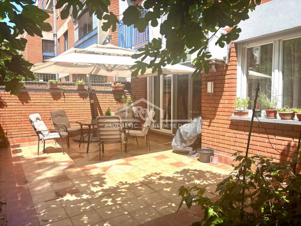 Stan Prodaja Beograd Stan Prodaja Beograd Labudovo Brdo 100 m2