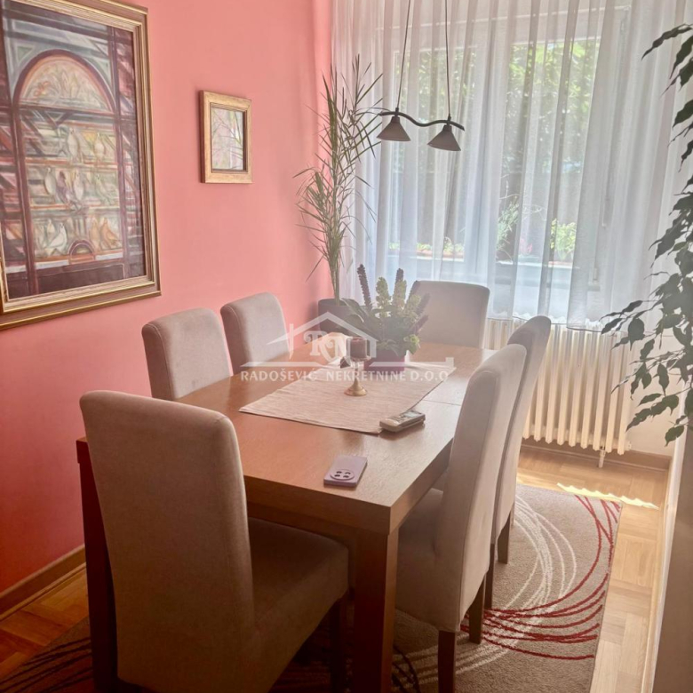 Stan Prodaja Beograd Labudovo Brdo 100 m2