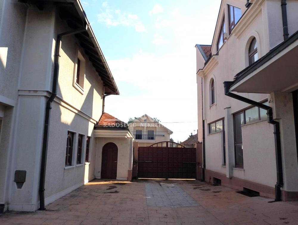 Lokal Izdavanje Beograd Lokal Izdavanje Beograd Batajnica 474.62 m2