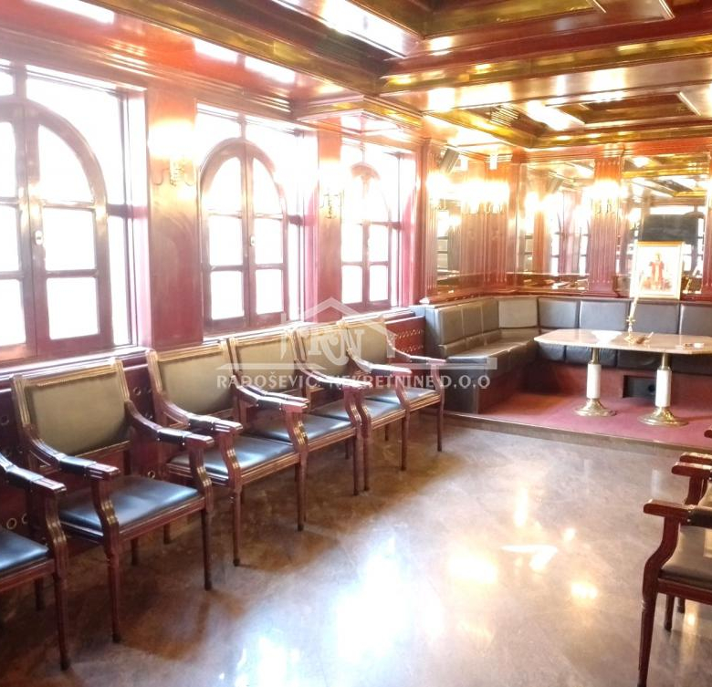 Lokal Izdavanje Beograd Batajnica 234 m2