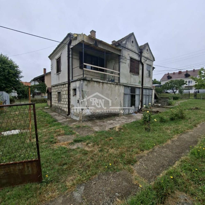 Kuća Prodaja Beograd Sremčica 76 m2