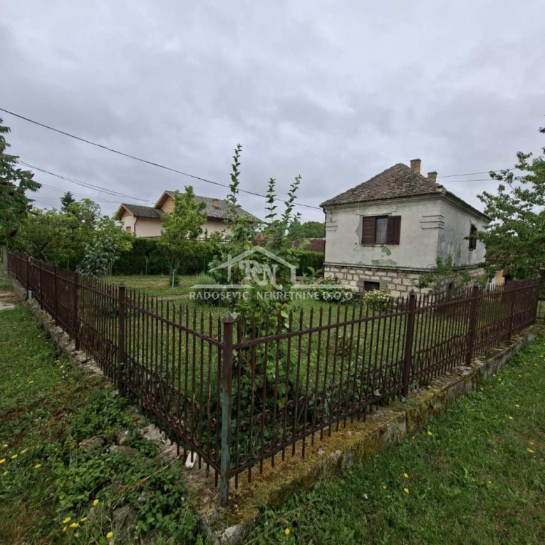 Kuća Prodaja Beograd Sremčica 76 m2