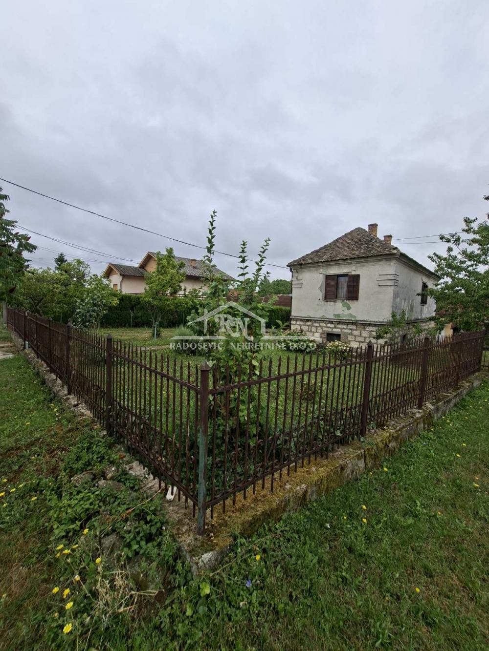 Kuća Prodaja Beograd Kuća Prodaja Beograd Sremčica 76 m2