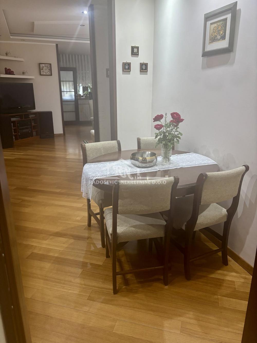 Stan Prodaja Beograd Petlovo Brdo 199 m2