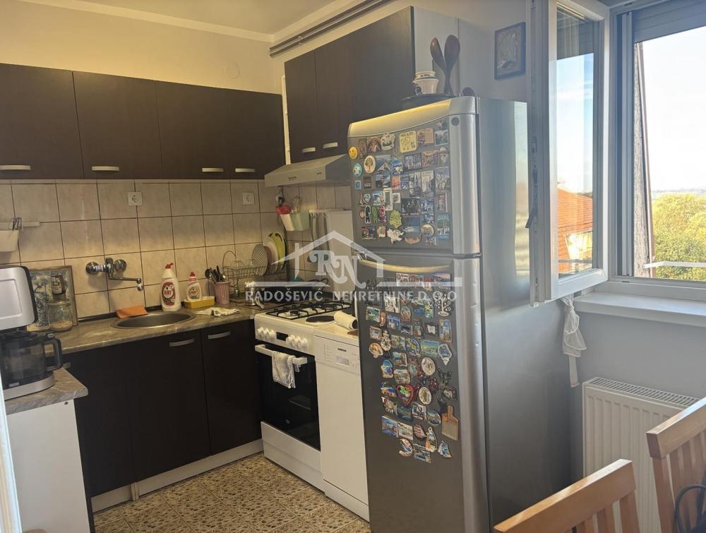 Stan Prodaja Beograd Bele Vode 66 m2
