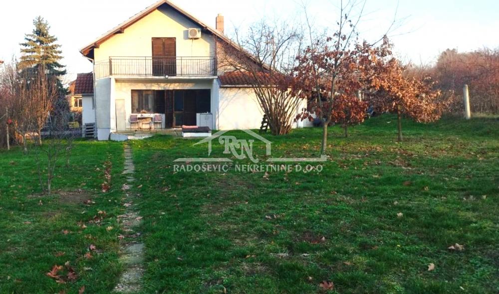 Kuća Prodaja Beograd Kuća Prodaja Beograd Ripanj 208 m2