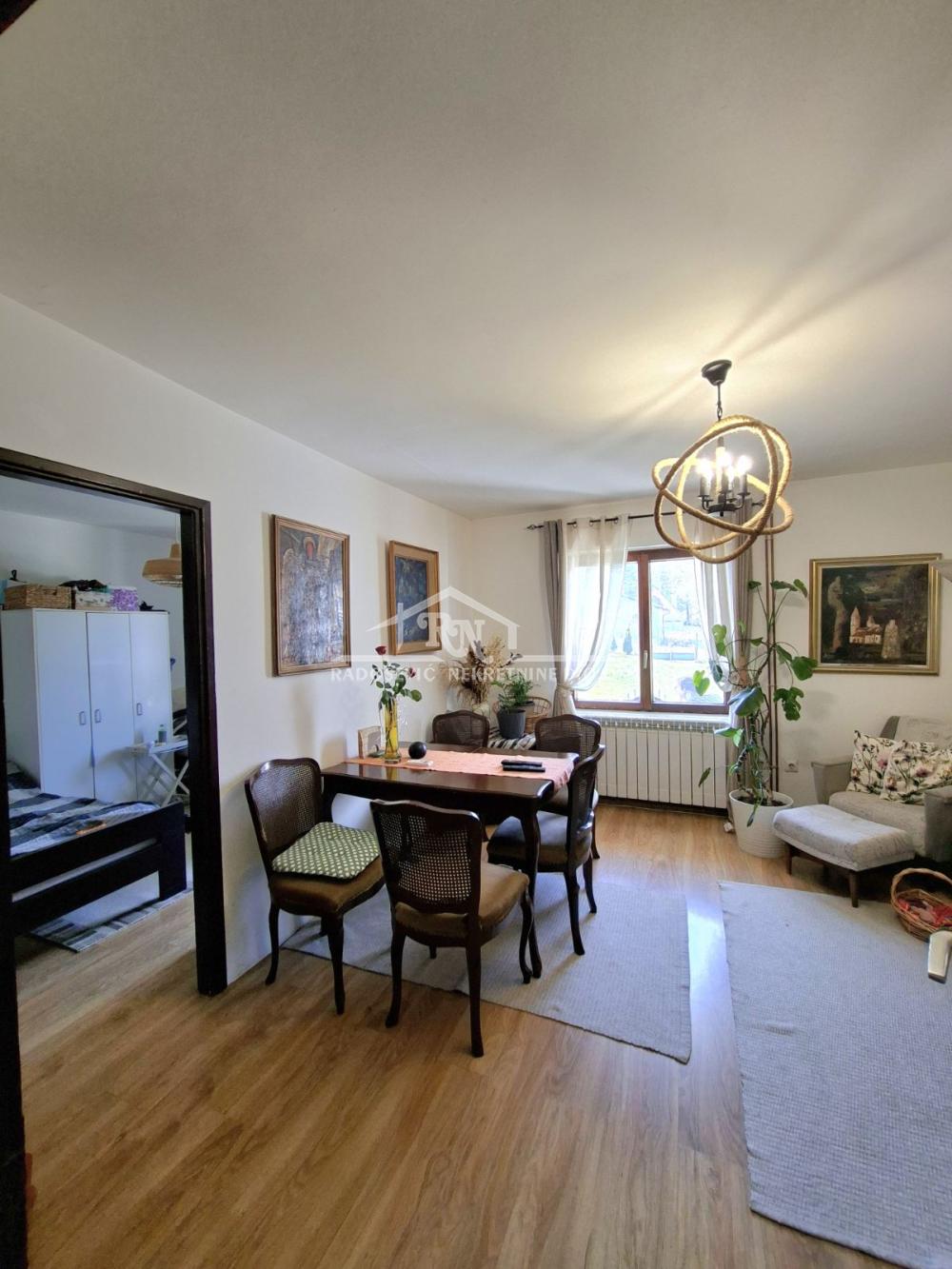 Kuća Prodaja Beograd Kuća Prodaja Beograd Ripanj 208 m2
