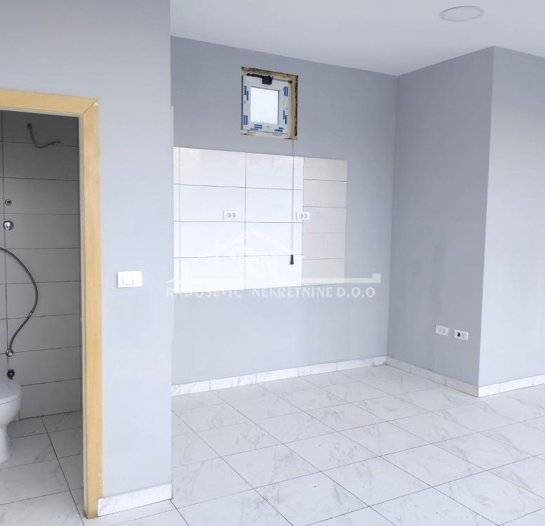 Lokal Izdavanje Beograd Ripanj 40 m2