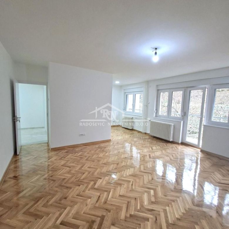 Stan Prodaja Beograd Cerak 75 m2