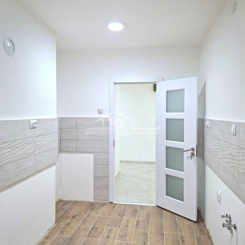 Stan Prodaja Beograd Cerak 75 m2