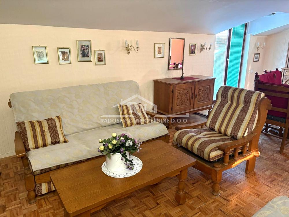 Stan Prodaja Beograd Stan Prodaja Beograd Petlovo Brdo 88 m2