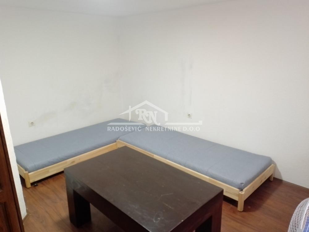 Stan Izdavanje Beograd Stan Izdavanje Beograd Banovo Brdo 30 m2