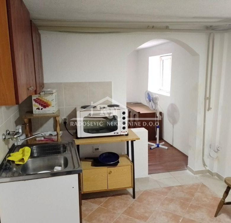 Banovo brdo, Mirka Poštića, 30m2 ID#1639.