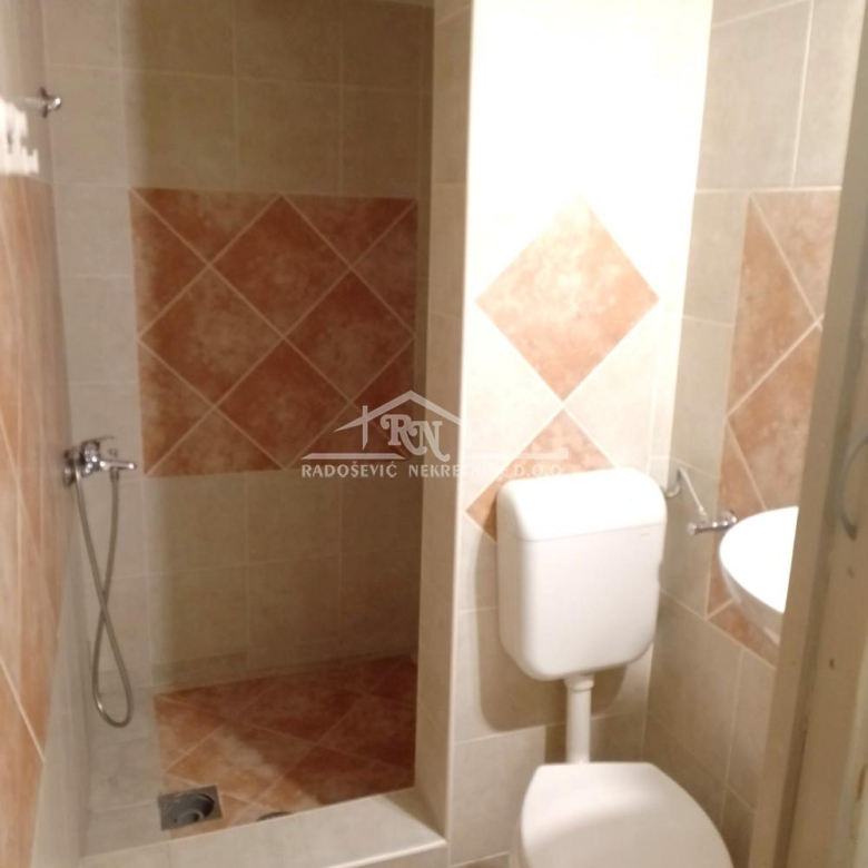 Stan Izdavanje Beograd Banovo Brdo 30 m2
