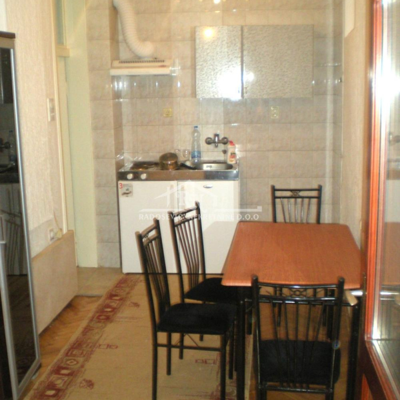 Stan Prodaja Beograd Hram Svetog Save 40 m2
