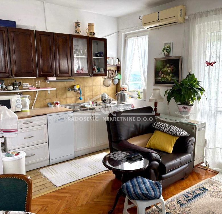 Stan Prodaja Beograd Labudovo Brdo 55 m2