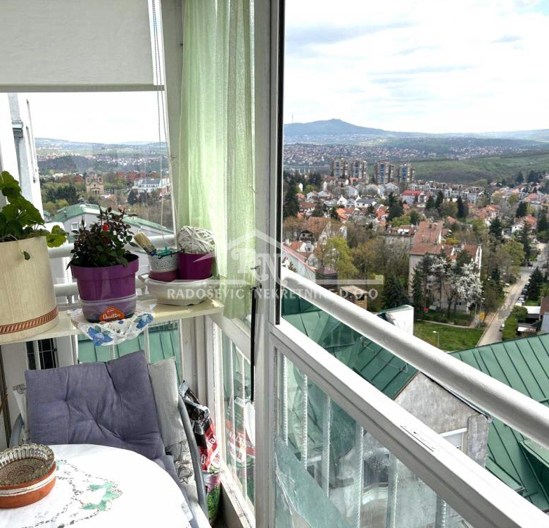 Stan Prodaja Beograd Labudovo Brdo 55 m2