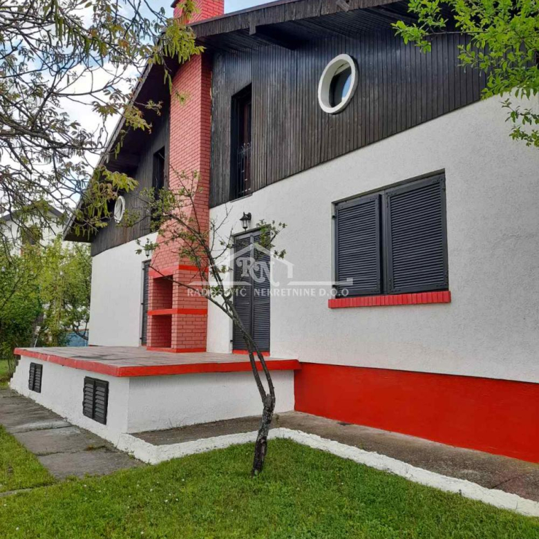 Kuća Prodaja Beograd Ravni Gaj 144 m2
