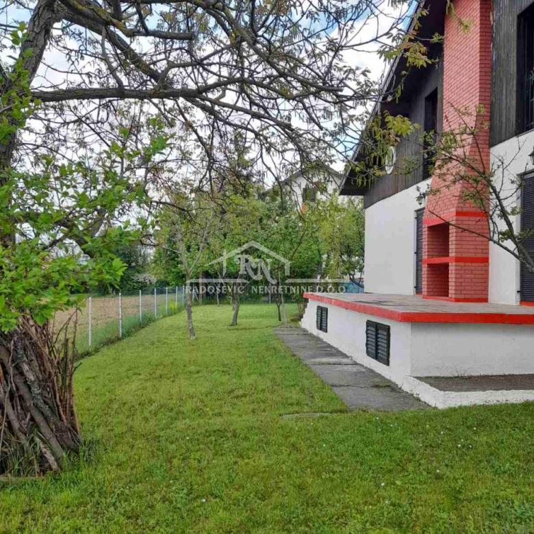 Kuća Prodaja Beograd Ravni Gaj 144 m2