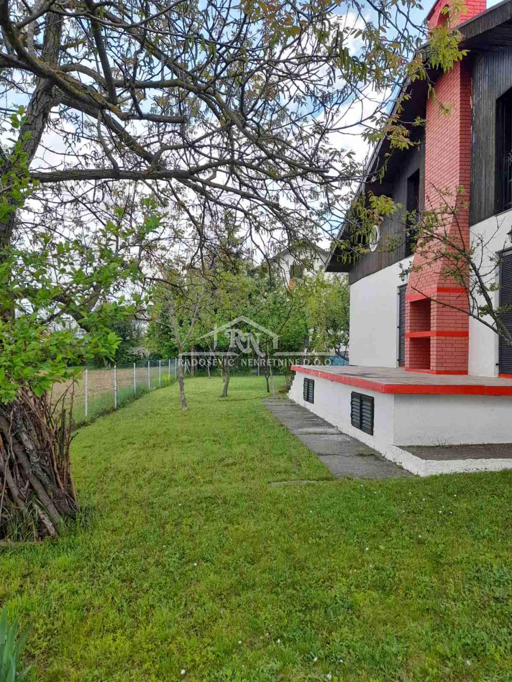 Kuća Prodaja Beograd Kuća Prodaja Beograd Ravni Gaj 144 m2