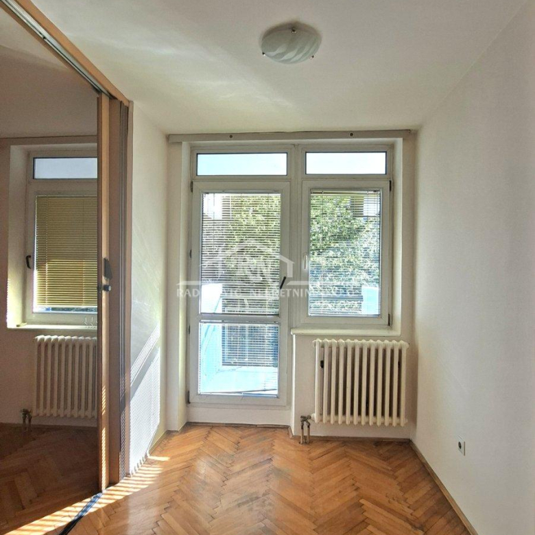 Stan Izdavanje Beograd Filmski Grad 51 m2