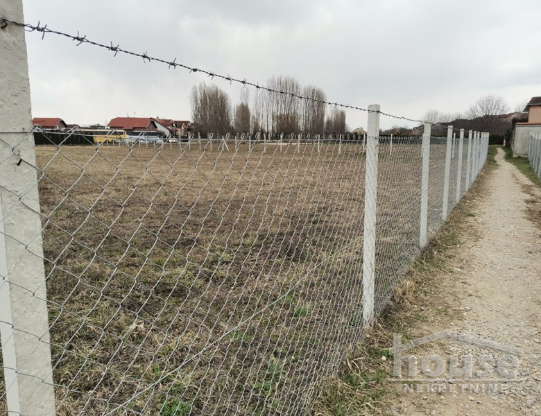 Plac – Novi Sad, Veternička Rampa – ID 7080861.